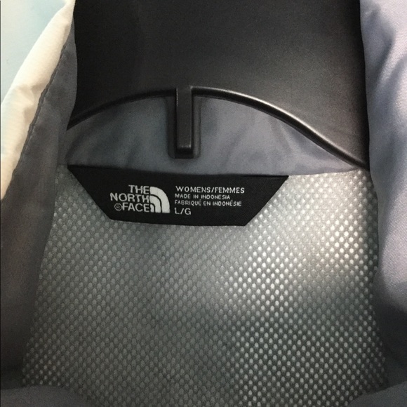 The North Face L Jacket Hooded White Gray Coat EUC - Picture 3 of 8